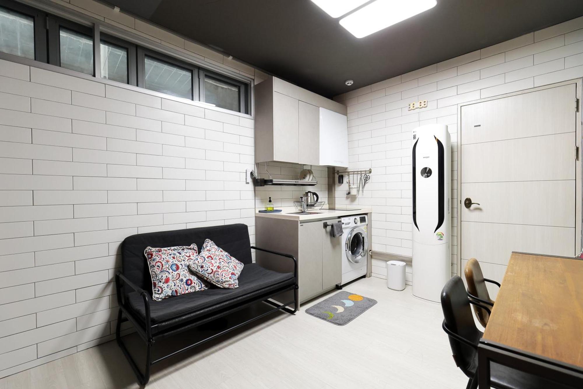 Apartment Soopoong *